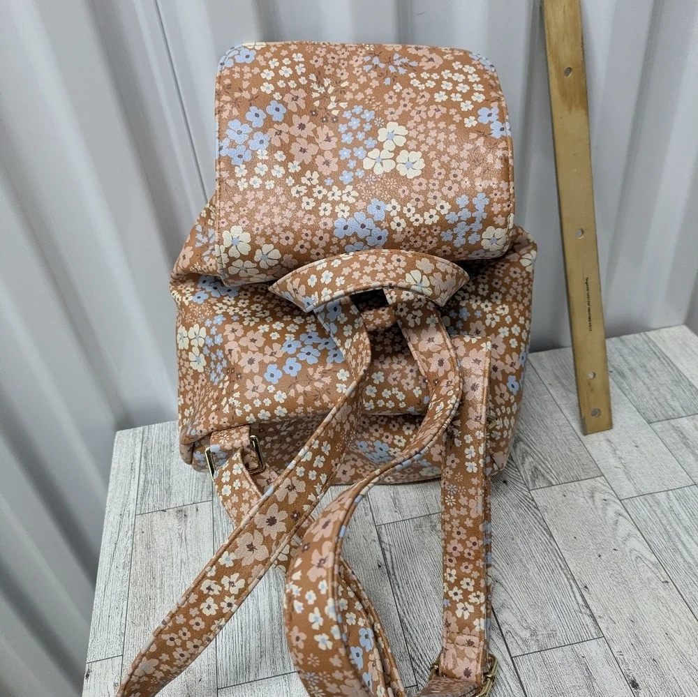 Wild Fable Floral Backpack in Brown and Blue